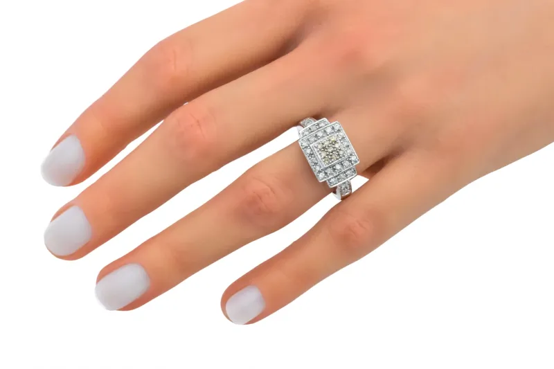 9ct White Gold White & Chocolate Diamond Square Ring 0.35ct 5.3g