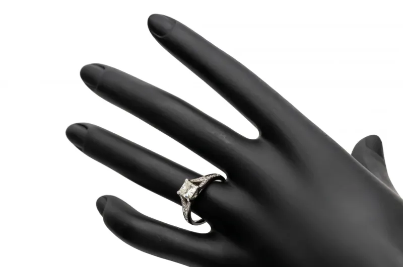 18ct White Gold Diamond Engagement Ring 1.12ct I VVS2 EGL Certified