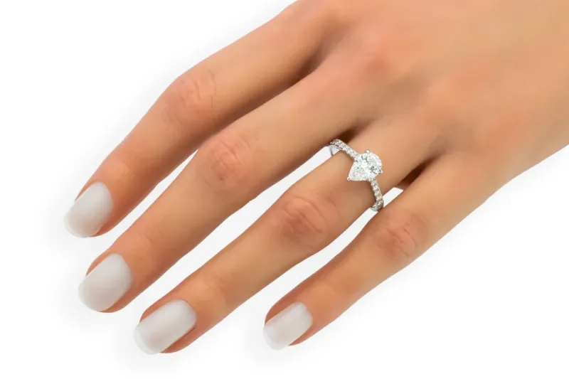 18ct White Gold Pear Hidden Halo Lab Diamond Ring 1.16ct IGI Certified