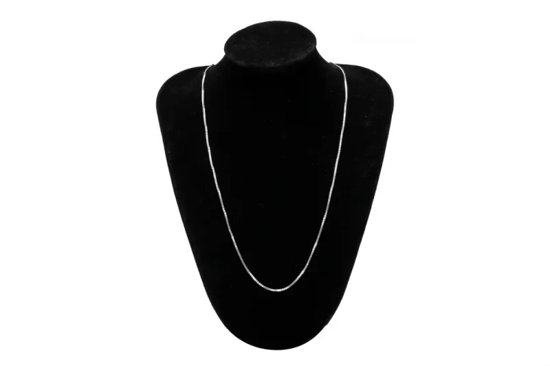 9ct White Gold Box Link Chain 2.7g