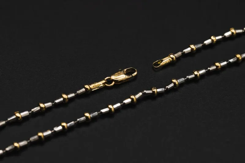 18ct White Gold & Yellow Gold Necklace 7.8g