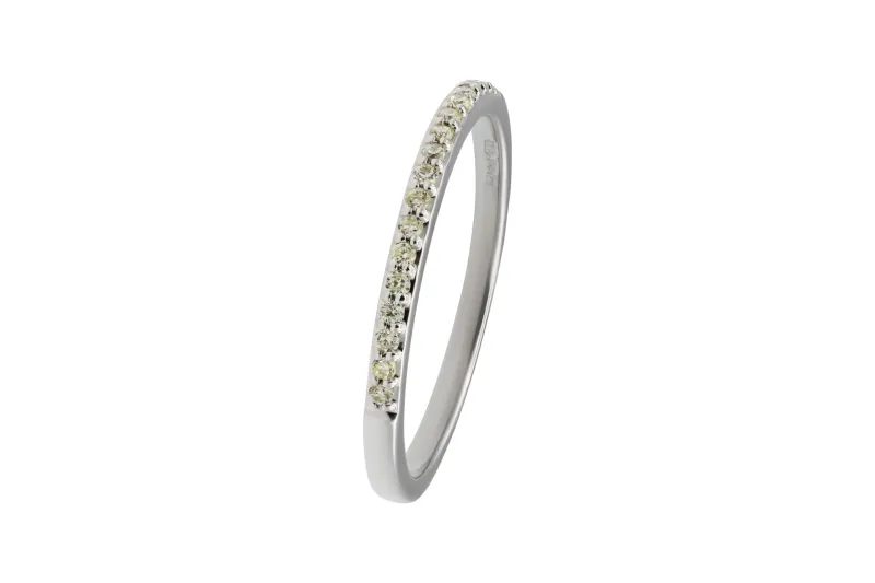 9ct White Gold Diamond Wedding Band 1.6g 0.33ct