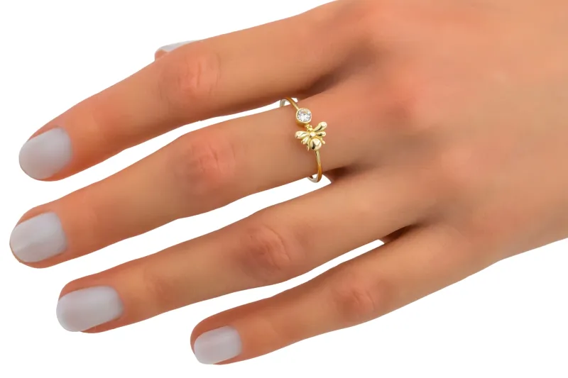 14ct Yellow Gold Bumble Bee Cubic Zirconia Ring Size P 1.2g
