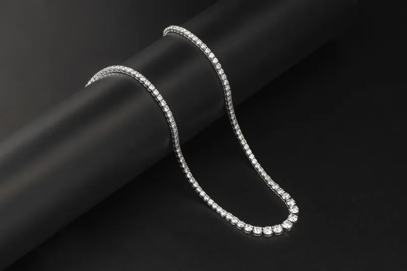 18ct White Gold Graduated Diamond Tennis Necklace 14.25ct