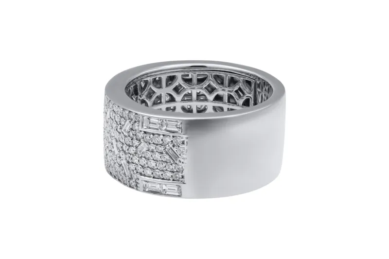 9ct White Gold Natural Baguette & Brilliant Cut Diamond Ring 1.56ct F VS Size O 10.6g