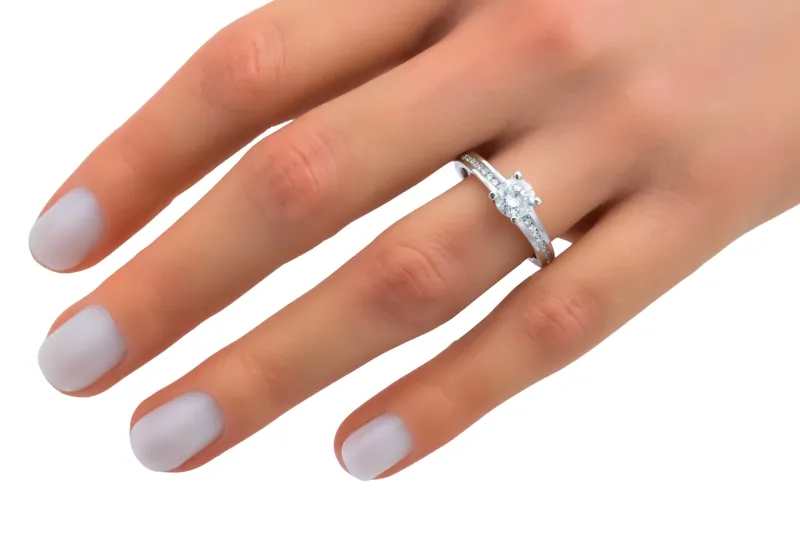 18ct White Gold Round Brilliant Diamond Engagement Ring 0.85ct