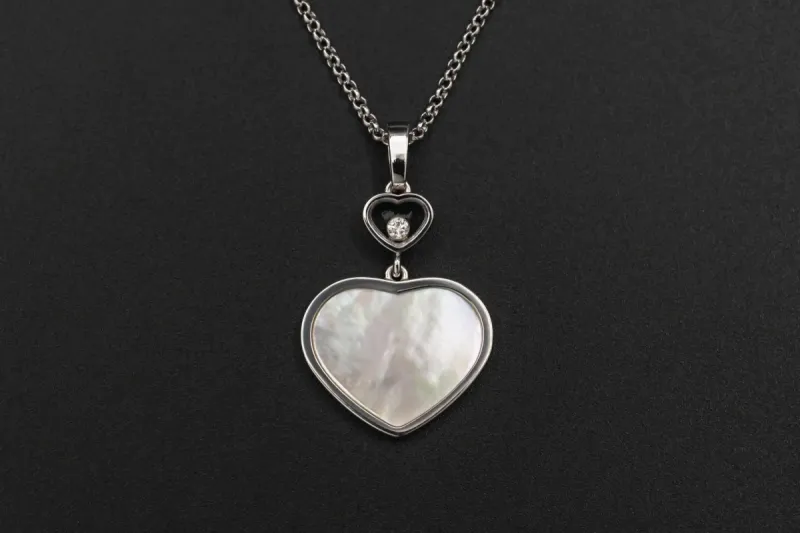 Chopard Happy Hearts 18ct White Gold Mother of Pearl Diamond Necklace 0.05ct