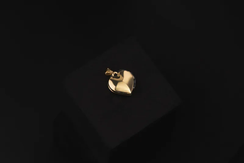9ct Yellow Gold Heart Shaped Family Locket 1.09g