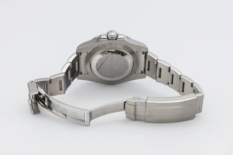 Rolex Submariner Date 40mm 'Hulk' Stainless Steel Oyster 116610LV 2016