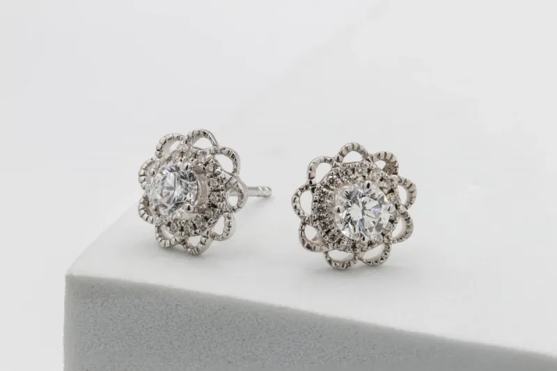 18ct White Gold Diamond Flower Cluster Stud Earrings 0.72ct
