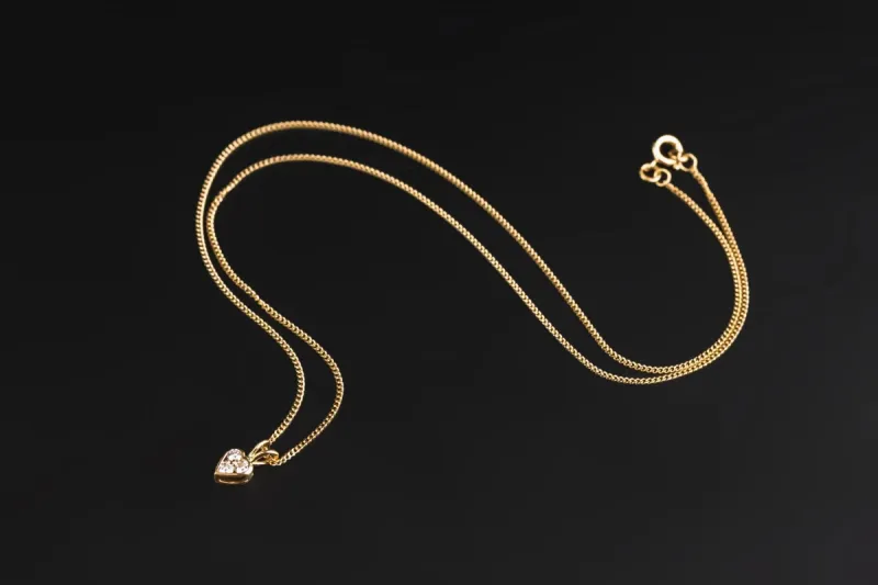 18ct Yellow Gold Three Diamond Heart Necklace 0.10ct