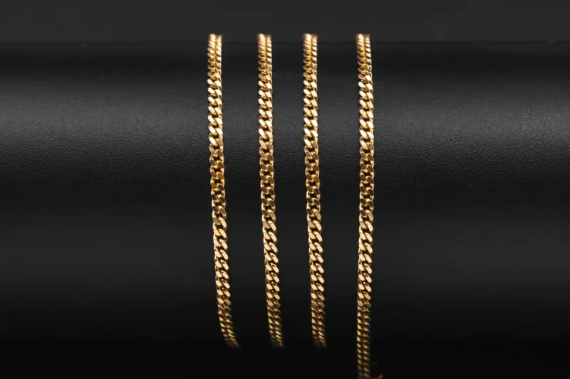 9ct Yellow Gold Curb Chain 9.7g