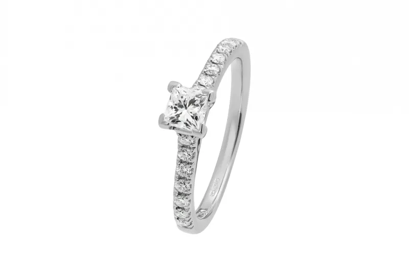 18ct White Gold Princess Cut Diamond Engagement Ring 0.45ct 2.5g