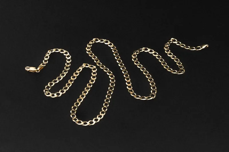9ct Yellow Gold Curb Chain 24" 4.24mm 10.09g