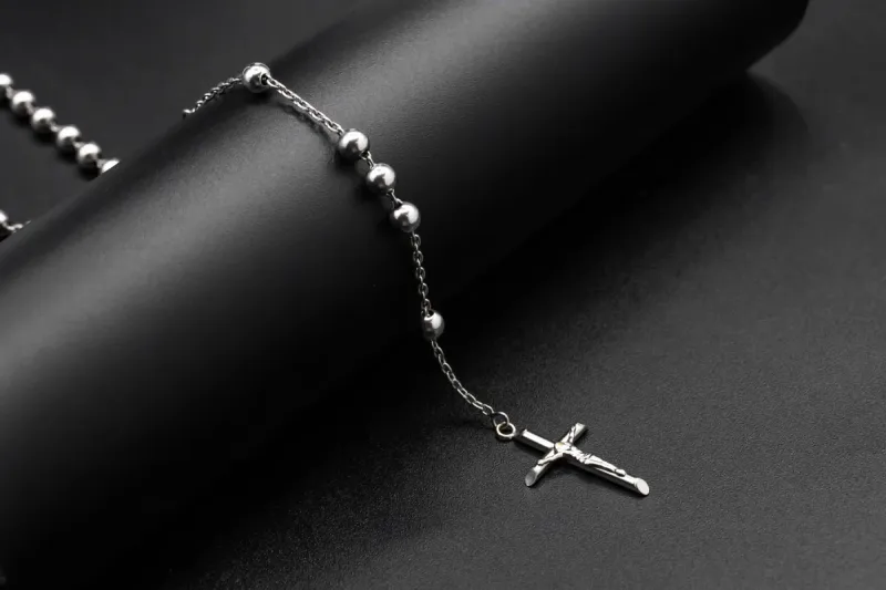 9ct White Gold Rosary Beads 21.2g