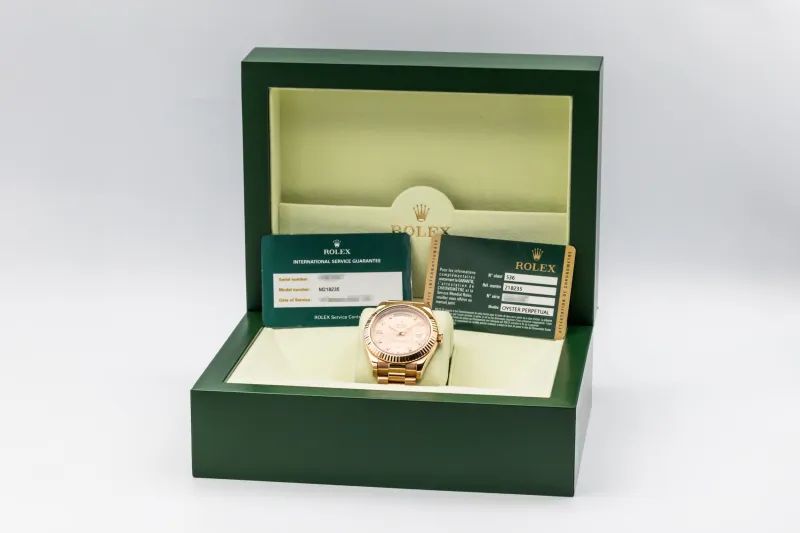 Rolex Day-Date II 41mm 18ct Rose Gold Rose Presidential 218235 2015