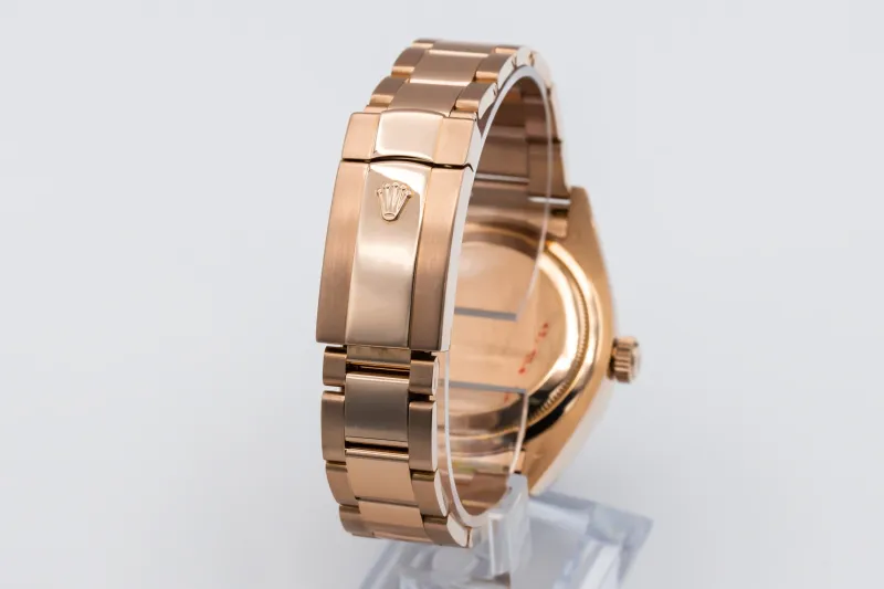 Rolex Sky-Dweller 42mm 18ct Rose Gold Oyster 326935 2018