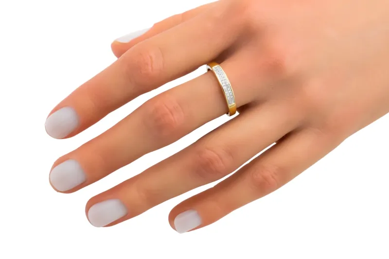 9ct Yellow Gold Double Row Diamond Wedding Band 0.15ct