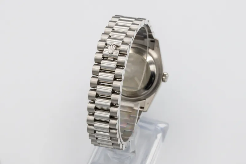 Rolex Day-Date 36mm Platinum Presidential 118206 2007