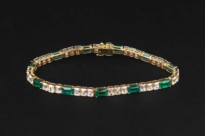 9ct Yellow Gold Lab Grown Emerald Cut Diamond Bracelet 7.52ct