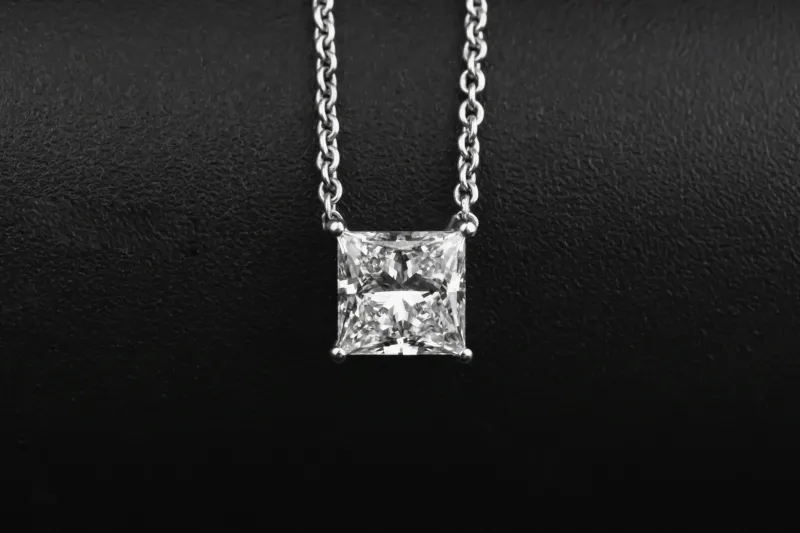 18ct White Gold Princess Cut Lab Diamond Necklace 2.02ct GIA Certified