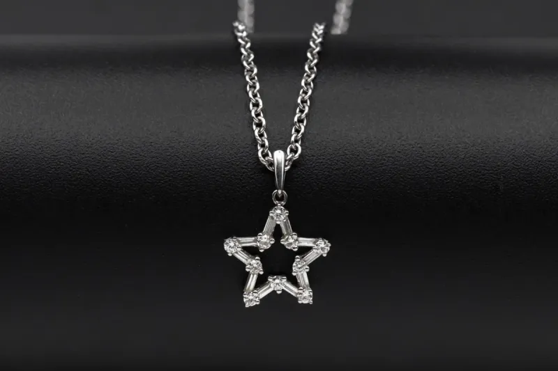 18ct White Gold Necklace & Diamond Star Pendant 0.50ct