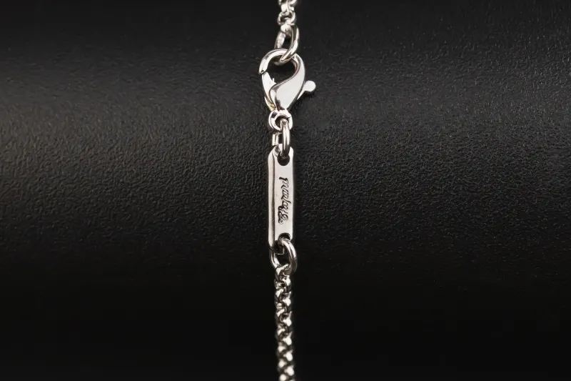 Chopard 18ct White Gold Link Chain Pendant Necklace 14 Inches 6.2g