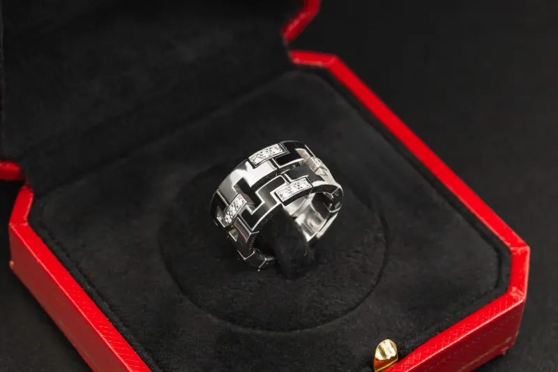 Cartier Le Baiser Du Dragon Ring 16.70g