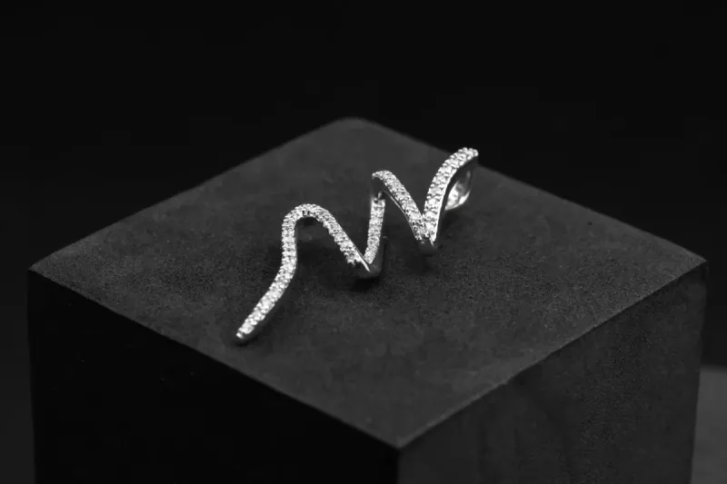 9ct White Gold Diamond Pendant 0.25ct