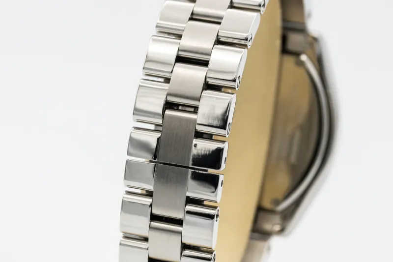 Cartier Roadster 37mmx31mm Stainless Steel W62016V3/2675 Circa 2010