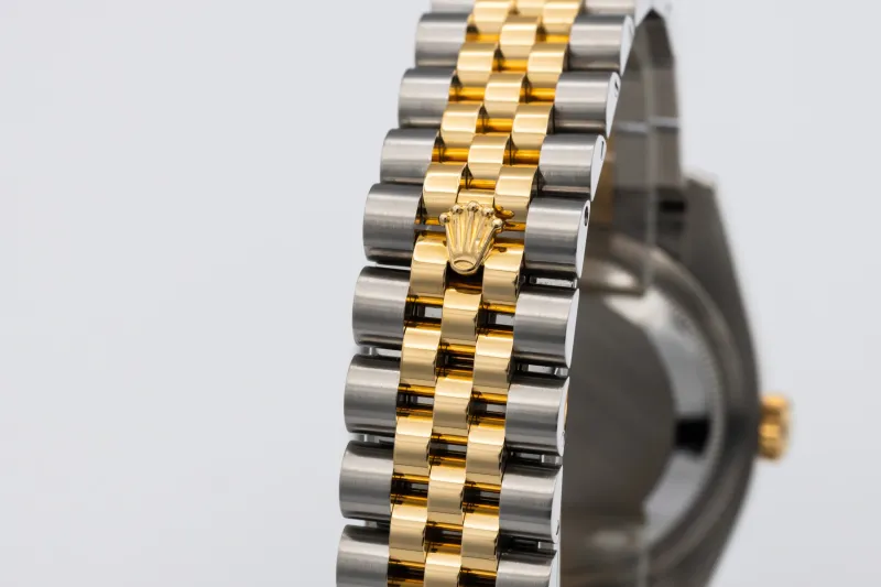 Rolex DateJust 36mm Steel & 18ct Yellow Gold Jubilee 116233 2010