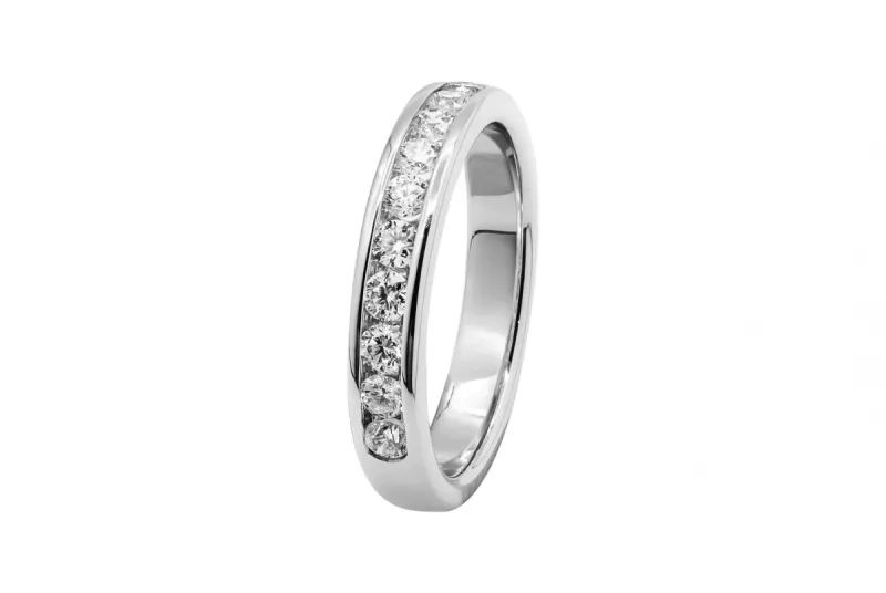 18ct White Gold Diamond Eternity Wedding Band 1ct