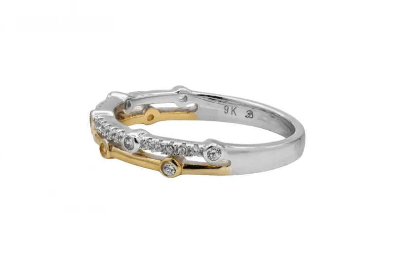 9ct Yellow & White Gold Cubic Zirconia Ring 2.5g