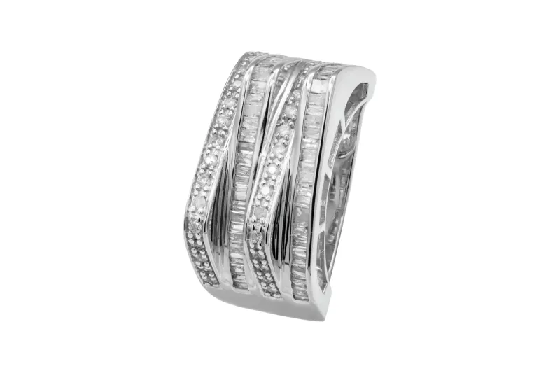 14ct White Gold Baguette & Round Brilliant Diamond Statement Ring 1.08ct