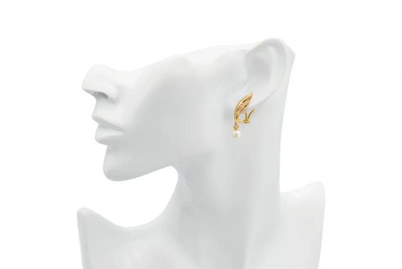 18ct Yellow Gold Pearl And Diamond Drop Earrings 0.08ct