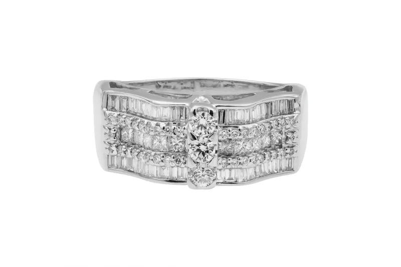 18ct White Gold Baguette & Round Diamond Mens Ring 1.24ct