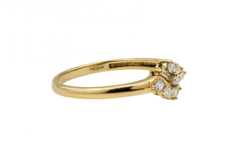 9ct Yellow Gold Round & Emerald Diamond Ring 0.27ct
