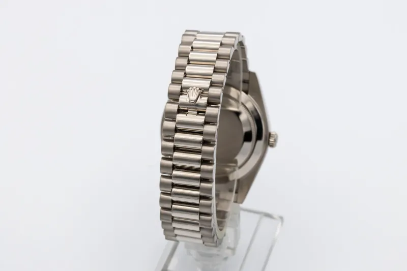 Rolex Day-Date 40mm 18ct White Gold Presidential 228239 2017