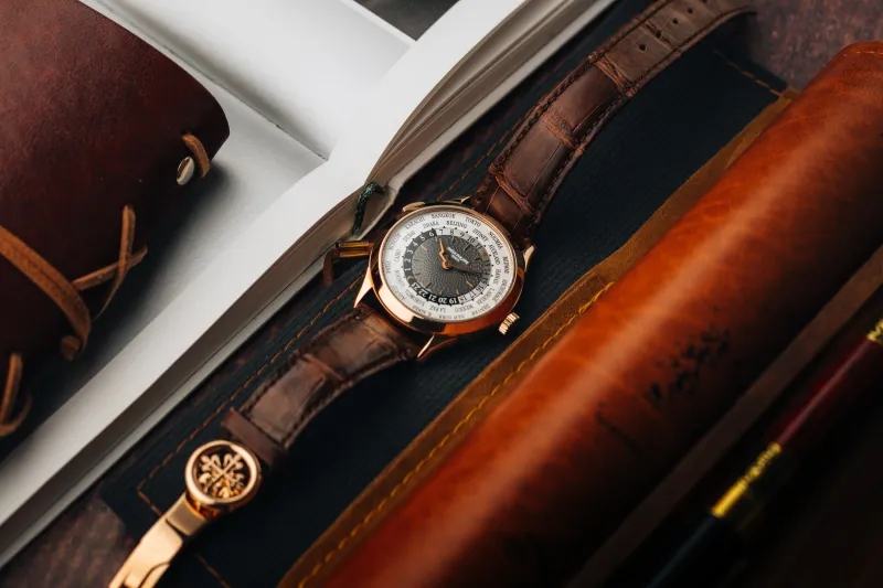 Patek Philippe World Time 39.5mm Brown Leather 5130R-001 Circa 2010