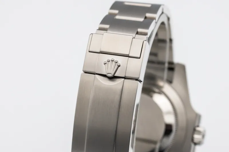 Rolex Submariner Date 40mm 'Hulk' Stainless Steel Oyster 116610LV 2014