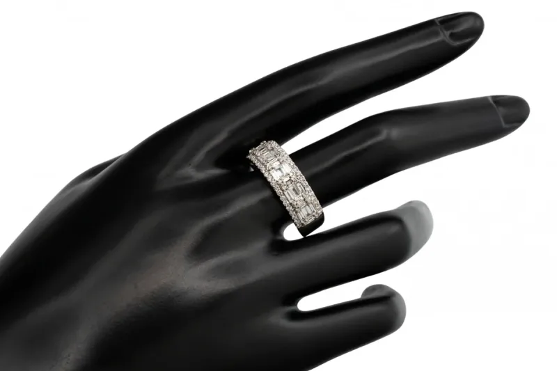 9ct White Gold Diamond Mens Ring 1.30ct