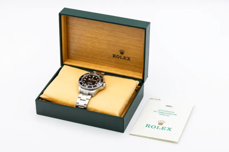 Rolex Sea-Dweller 4000 40mm Stainless Steel Oyster 16600 2001
