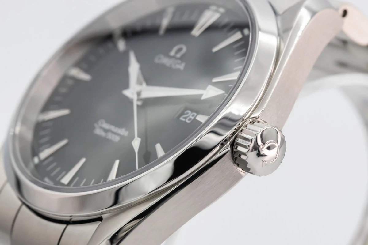 Omega Seamaster Aqua Terra 39mm Stainless Steel Bracelet 25175000