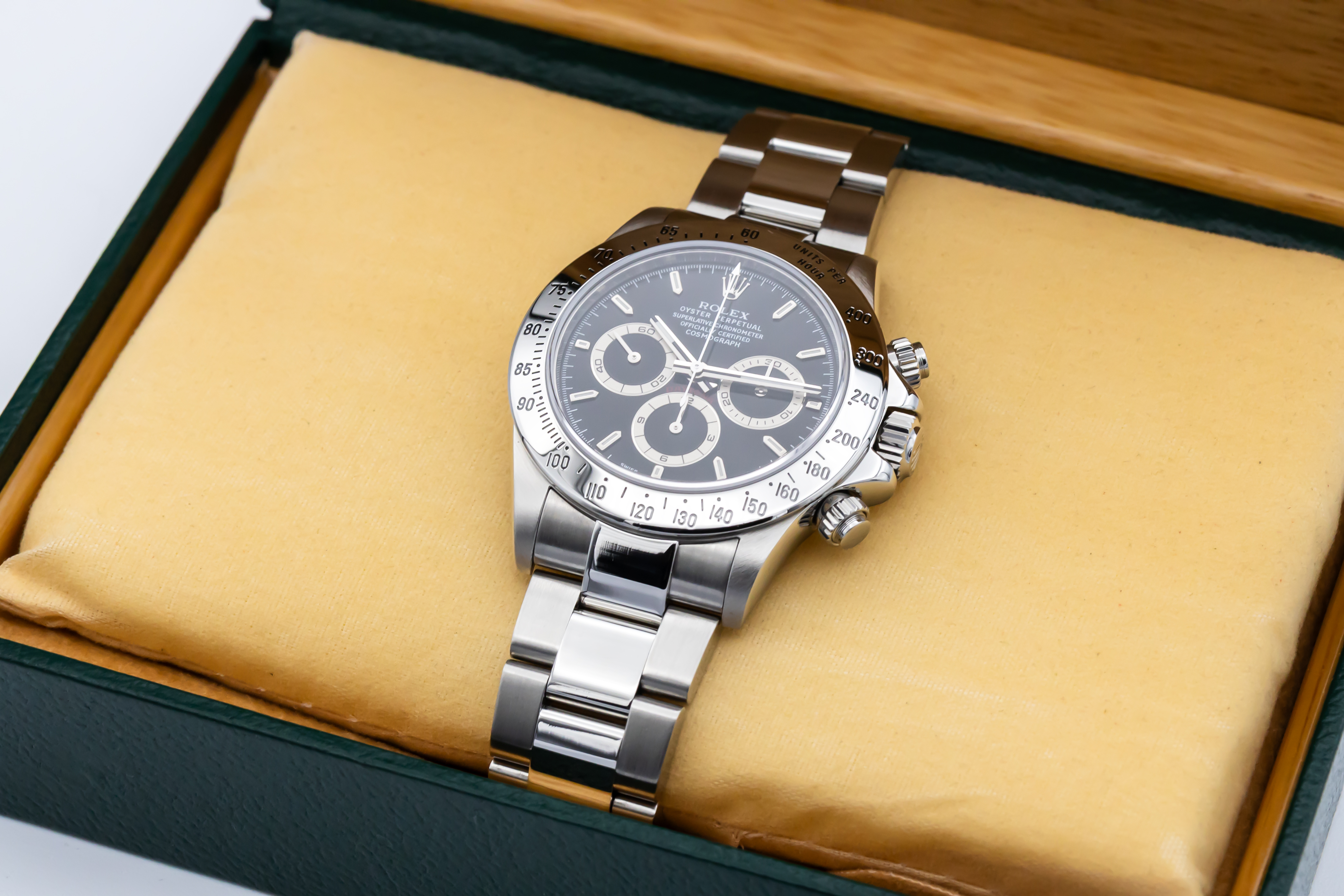 Rolex Cosmograph Daytona 40mm Stainless Steel Oyster 16520 1999