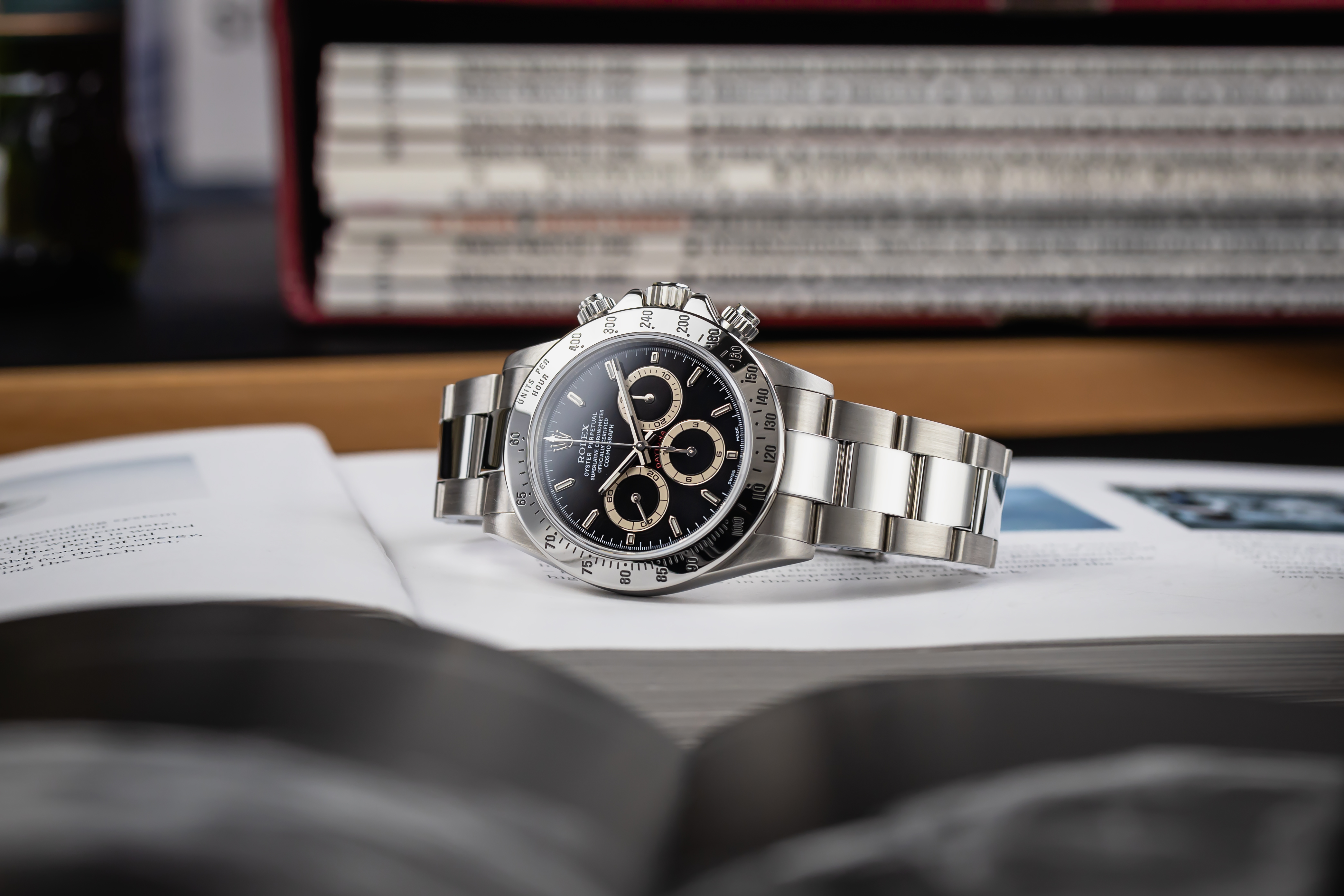 Rolex Cosmograph Daytona 40mm Stainless Steel Oyster 16520 1999