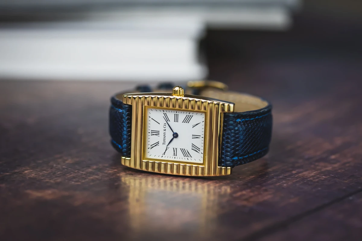 Tiffany & Co Gold Vintage Rare 18K Watch 34 mm Original CORDIS a6868655428a76143c599f4e48fc40  main image 2