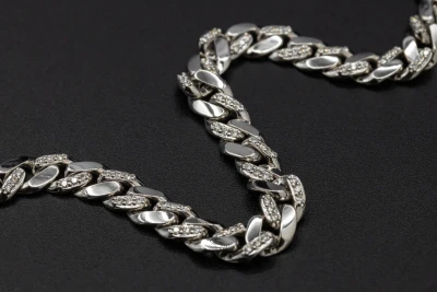 18ct White Gold Diamond Curb Chain Bracelet 1.05cts VS