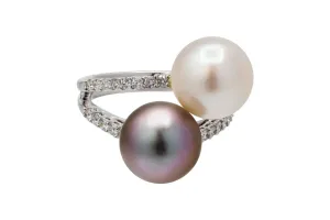 9ct White Gold Diamond Cultured Grey & White Pearl Ring 0.39ct