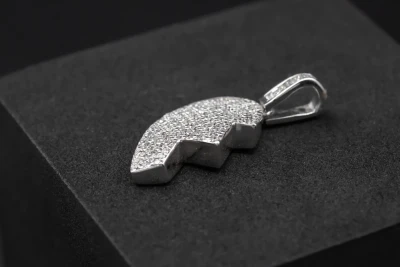 9ct White Gold Diamond Heart Pendant 1.10cts Left Side