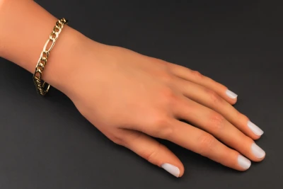 18ct Yellow Gold Curb Bracelet 8" 9.2g